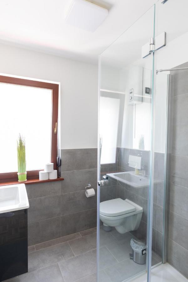 Lahn-Living III - Modernes Design - Zentrale Lage Nahe Rhein Und Martinsburg Apartment Lahnstein Luaran gambar